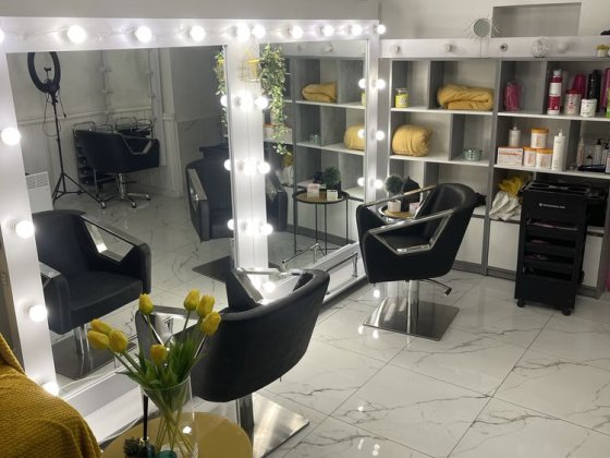 Оренда робочого місця перукаря Львів