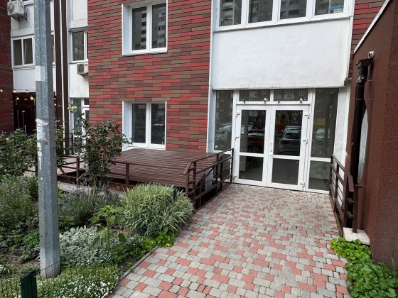 Нежитлове приміщення з Ремонтом 52м2 Балтійський провулок 5. Київ