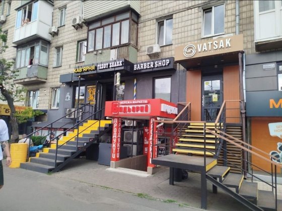 Оренда комерційного нежитлового приміщення вул. Соборності 4,  25м², Киев