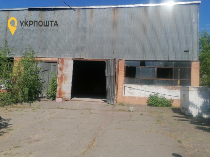 Центр, 1 пов, 613.1 м2, вул. Будівельників, 9 - фото 1
