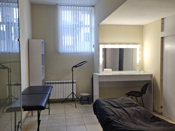 Сдам кабинет 18м М.Жукова 3а, косметологу,мастеру тату,массажисту Одеса