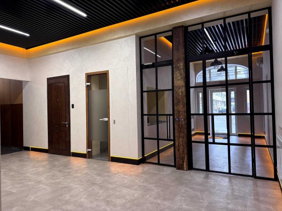 Аренда офиса 20 м² в БЦ «Доминион», центр Одессы, парковка.