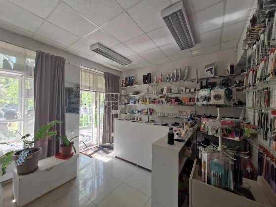 Фасад, проходное место!!! Одеса