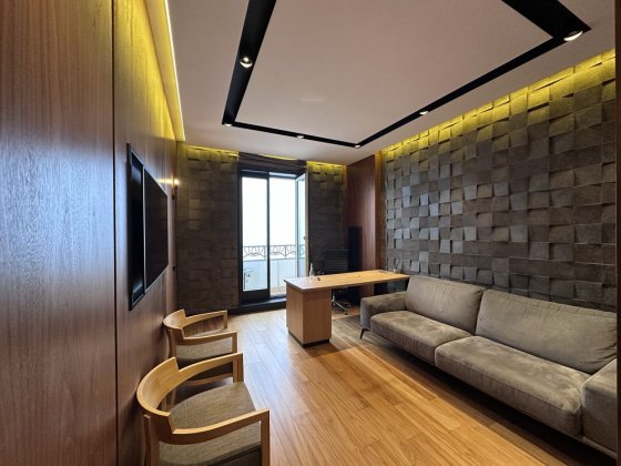 Здам офіс на Леонтовича: балкон, меблі, техніка, Одесса