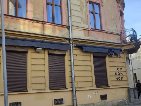 Здається в центрі міста приміщення вул. Римлянина 100 м.кв Львів