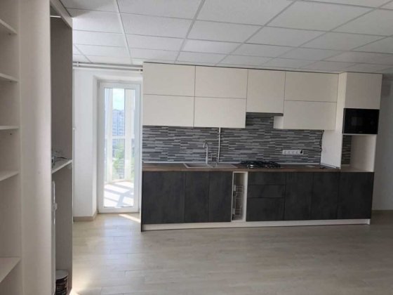 Оренда офісного приміщення 180 м2 на 10 поверсі вул. Наукова Львів