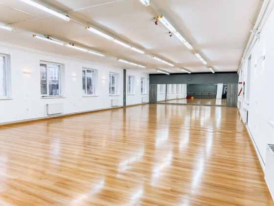 Погодинна оренда залу для танців, фітнесу, його 180 м.кв (Наукова) Львов