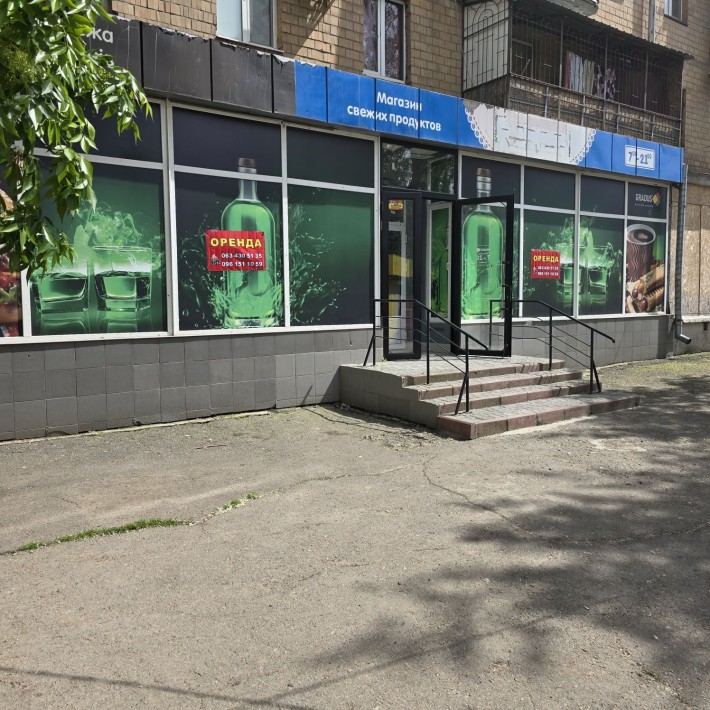Фасадное помещение по Космонавтов ост.Рассвет 178м 1000грн - фото 1