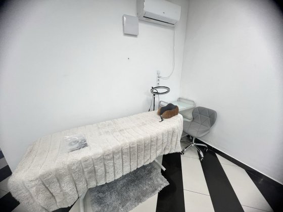 Оренда робочого місця для лашмейкера або майстра перманентного макіяжу Львів