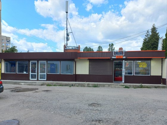 Новий торгівельний павільйон на Нових Будинках Харків