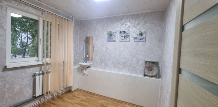 Сдам кабинет в 3х минутах от метро Г.Труда .Цена за полный МЕСЯЦ - фото 1