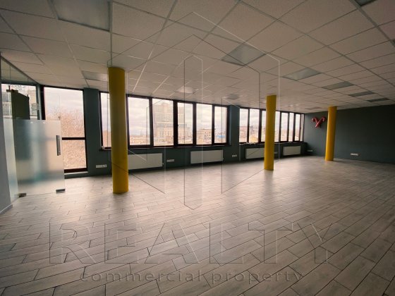 Сдам офис 200м.кв на Пушкинской, в центре по 13$м.кв Одеса