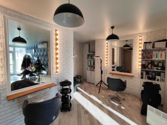 OS4 Сдам в аренду рабочее место парикмахера барбер метро Дворец спорта Харків