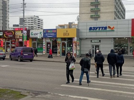 Аренда м.Дв.Спорта Суперпроходное Красная линия.. Харків