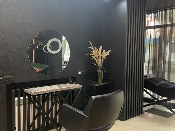 Аренда рабочего места бровиста/парикмахера/наращивания волос/маникюр Харьков