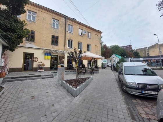 оренда магазину 43 м кв р-н Добробуту Львів