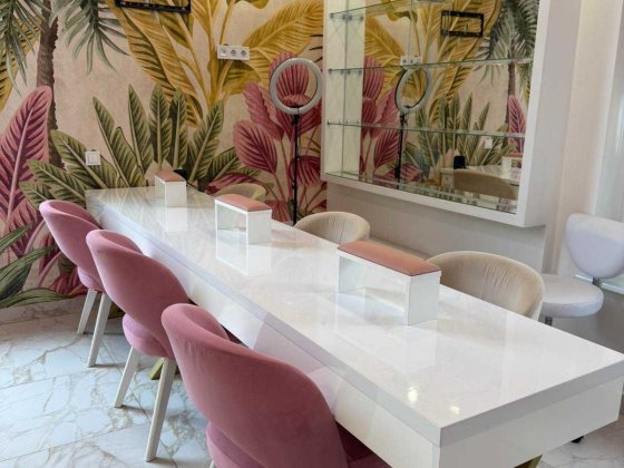 Оренда робочого місця майстра манікюру/педикюру Львів