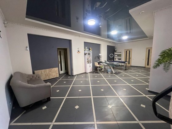 Оренда кабінету в студії краси Львов