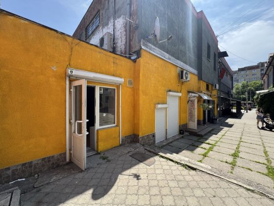 Оренда приміщення поруч з ТЦ Іскра Львов