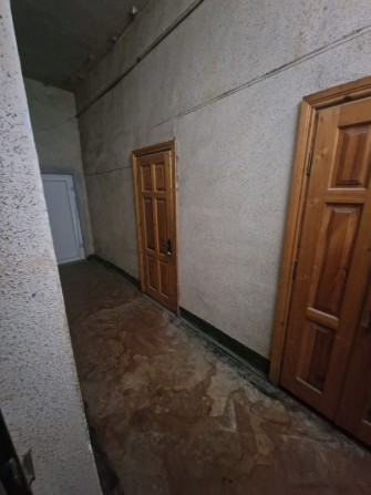 Приміщення з двох кімнат площа 45м.кв. 6000грн.-за все! - фото 1