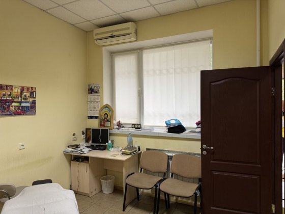 Сдам офис с отдельным входом на ул Независимости 18а (Титова) Дніпро