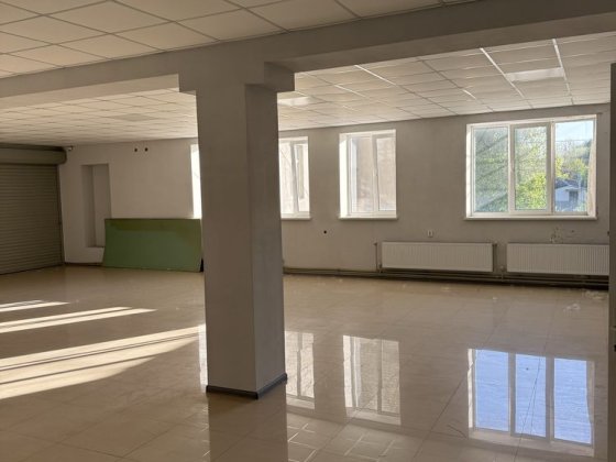 Аренда помещерия под магазин,склад,офис,не грязное производство. Харків