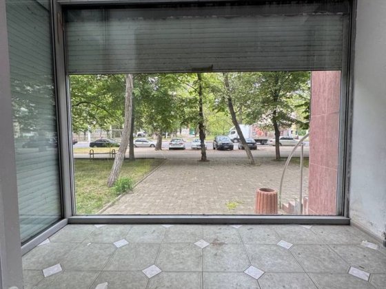 Сдам фасадное помещение под магазин офис представительство на Королева Одеса