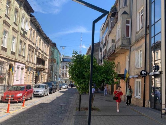 Оренда фасадного приміщення вул. Куліша Львов