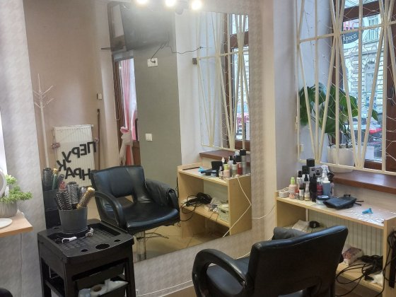 Оренда робочого місця в салоні Львов