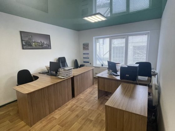 Оренда приміщення по вул Зелена 145 Львів