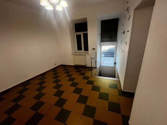 Оренда комернційного приміщення вул Джерельна ( Форум ) Львов