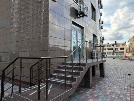 Комерційне приміщення Одеса Каманіна