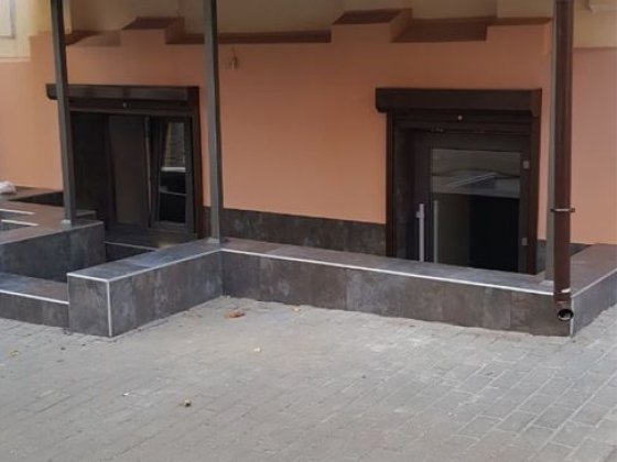 Аренда помещения м. Бекетова 35 кв. м. Цоколь с окнами. Собственник Харків