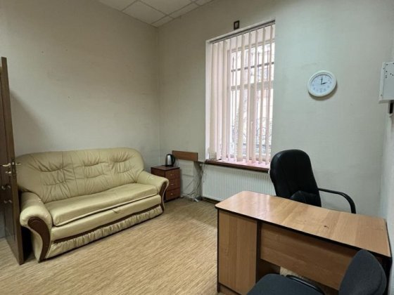 Оренда центр Дорошенка салон студія офіс Львов