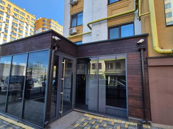 Оренда фасадного приміщення 83м2, ЖК "Щасливий"вул.Соборна! Петропавловская Борщаговка