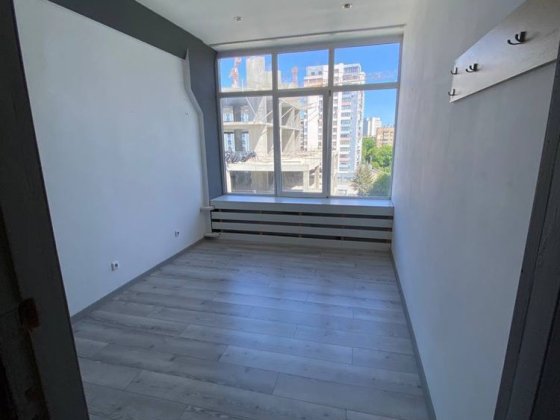 Здам офіс в 2 хвилинах від метро Наукова Харків