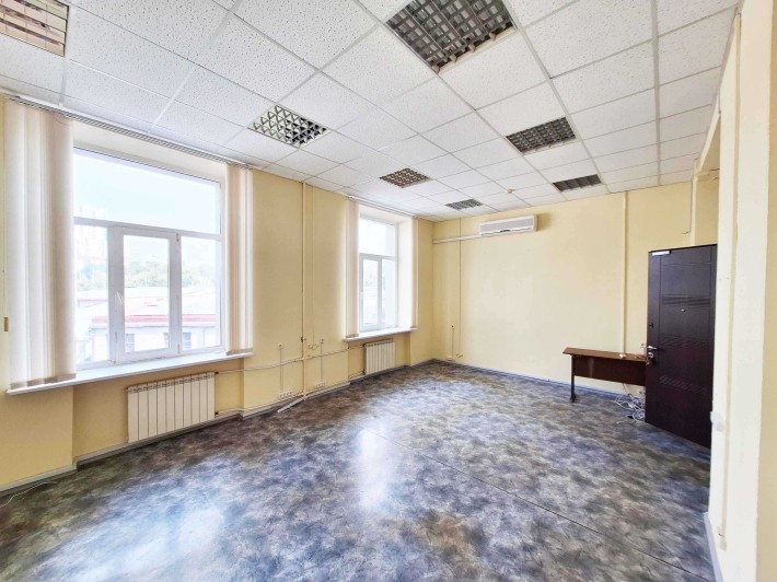 Аренда офиса 31,6 м² Ромена Роллана 12 - фото 1