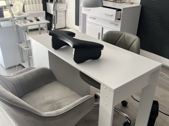 Оренда місця майстра манікюра Софіївська Борщагівка