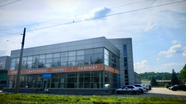 Аренда офиса с открытой торговой площадкой ул. Шевченко, 327 - фото 1