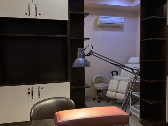 Здаються в оренду кабінети , місця у салоні краси Одесса