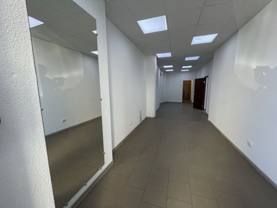 Оренда приміщення пр Червоної Калини Львов