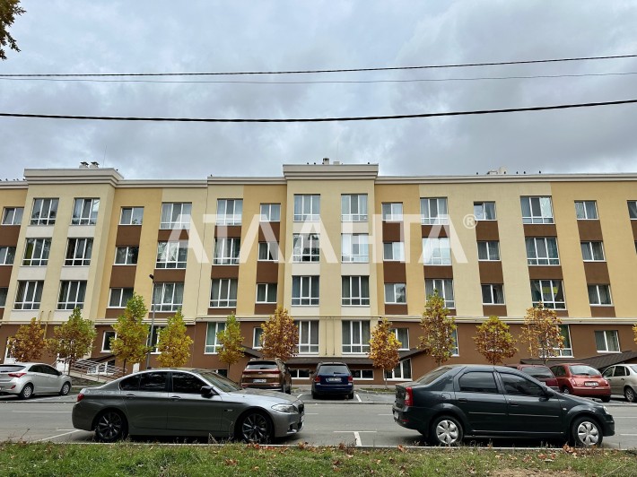 Оренда 2 приміщень загальною площею 189м² в ЖК «Львівський Затишок» - фото 1