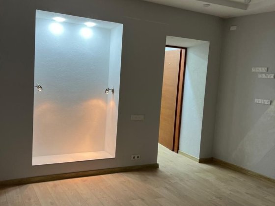 Оренда  приміщення 32м2 метро Майдан Конституції. Вул Потебні. Харків