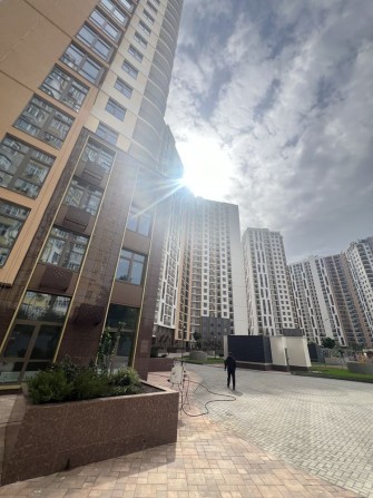 Сдам комерцию на краснова в 60 Жемчужине 68 кв м - фото 1
