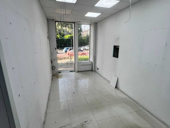 Оренда комерційного приміщення з фасадним входом напроти Добробуту Львів