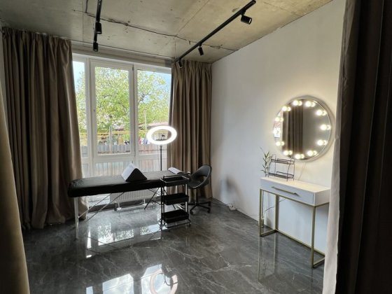 Сдается полный кабинет (лаш мекер,мастер перманента,косметолог,тату) Одеса