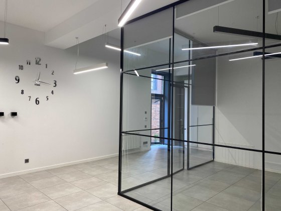 Офис в небольшом Бизнес Центре. Отличное состояние. Генератор. Одеса