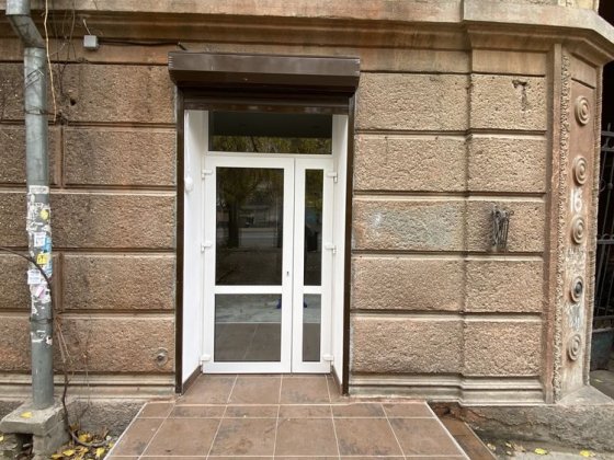 Фасад. Сдается в аренду (Сегедская 16) Одеса