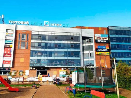 Приміщення під офіс 60,7 м² у ТОЦ «ІнтерСіті» (пр. Червоної Калини) Львів