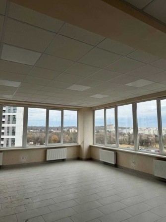 Оренда офісу з ремонтом на вул.Чорновола,Шевченківський рн, 575м2 - фото 1